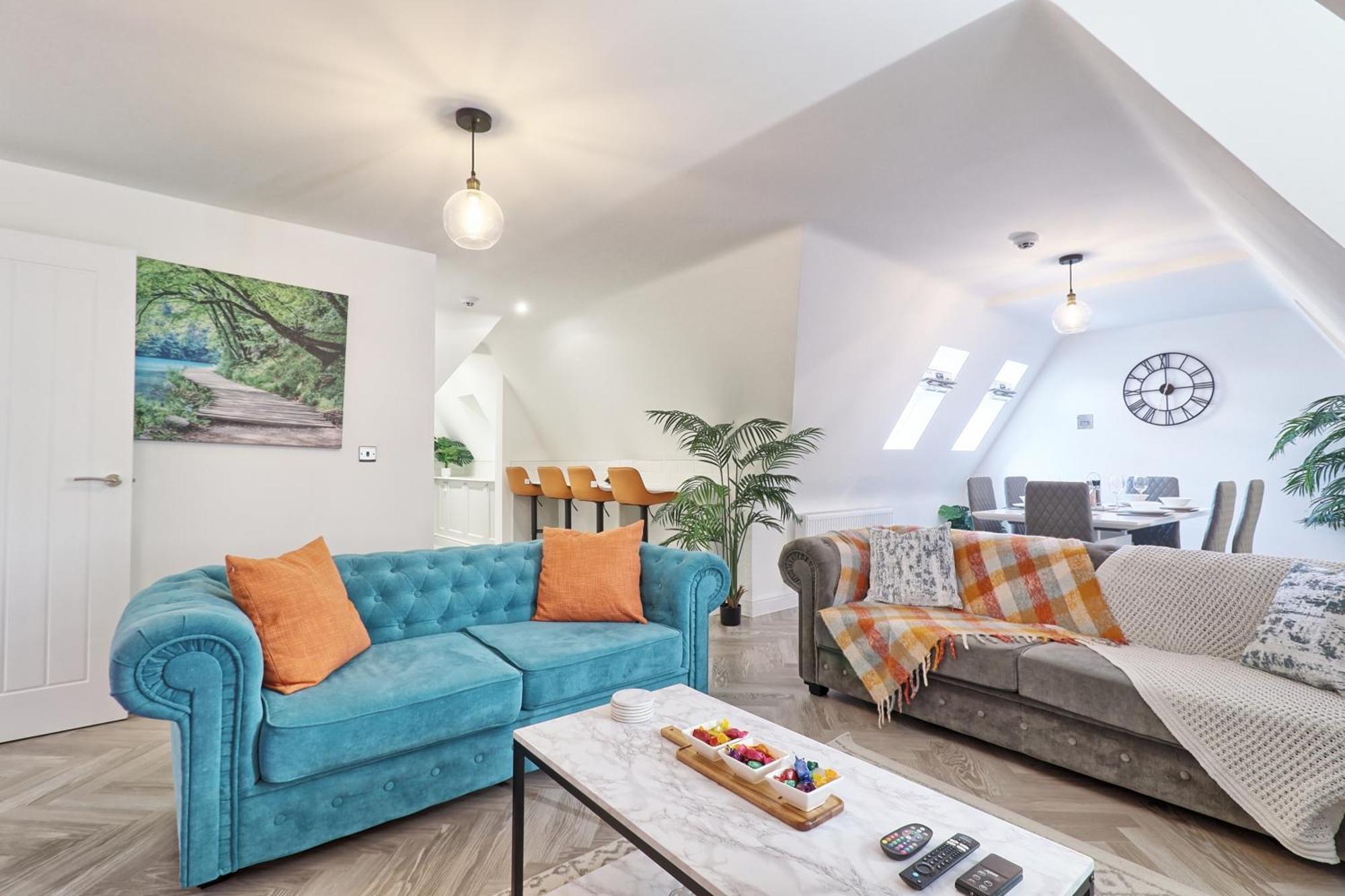 Writtle Massive 4 Bedroom Apartment With Parking In Gorgeous Countryside Location & Short Drive To Chelmsford City Centre Contractors Welcome Esterno foto